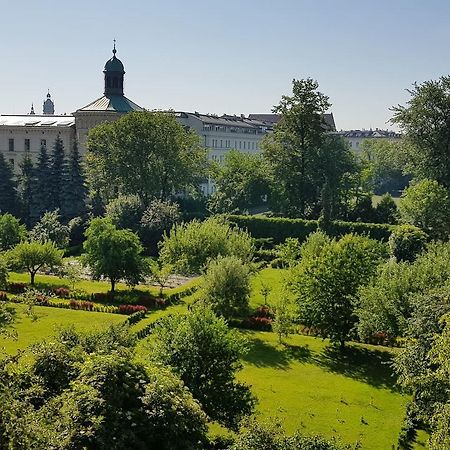Castle Apartment Краков Экстерьер фото
